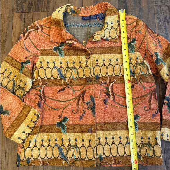 Willow Ridge tapestry jacket - Picture 7 of 11